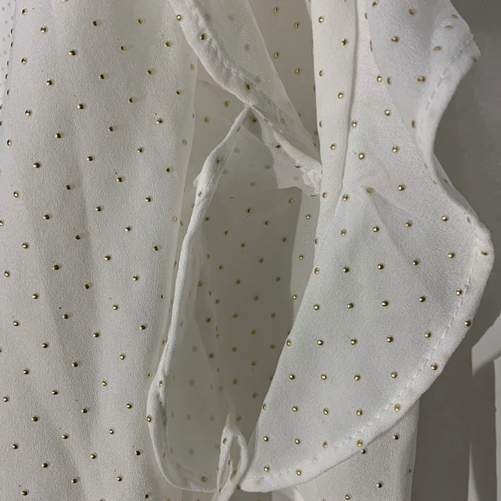 NY &C rap blouse size medium gold dot